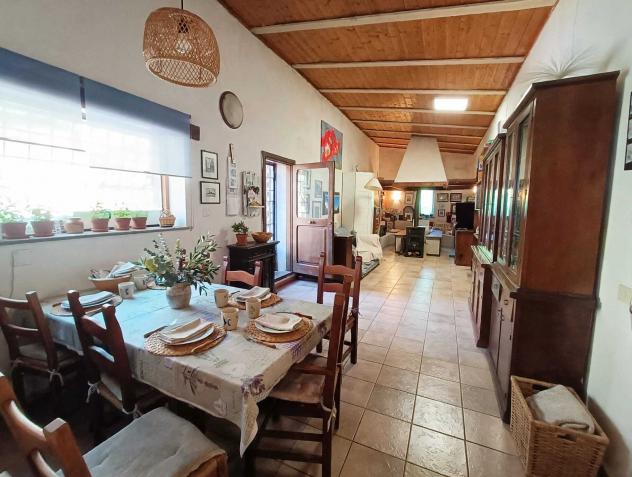 casa indipendente in vendita a Castel Sant'Elia