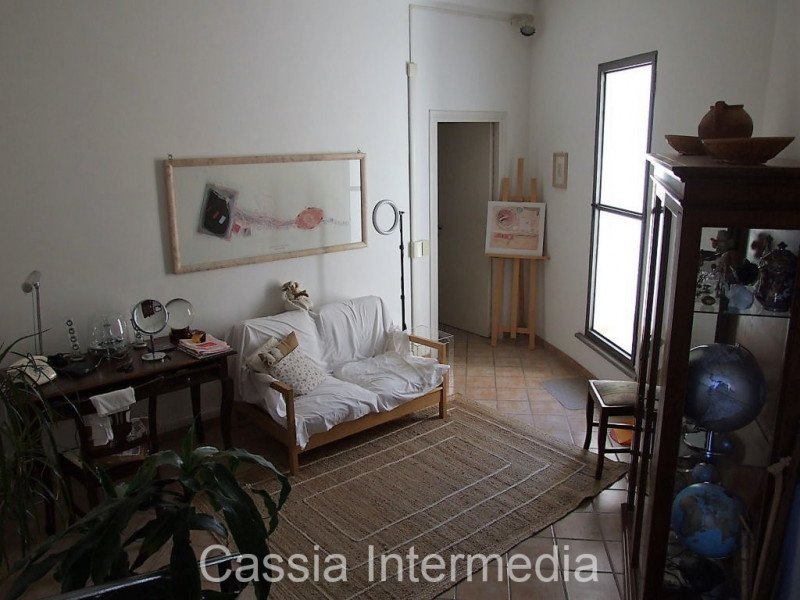 appartamento in vendita a Castel Sant'Elia