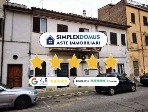appartamento in vendita a Castel Sant'Elia