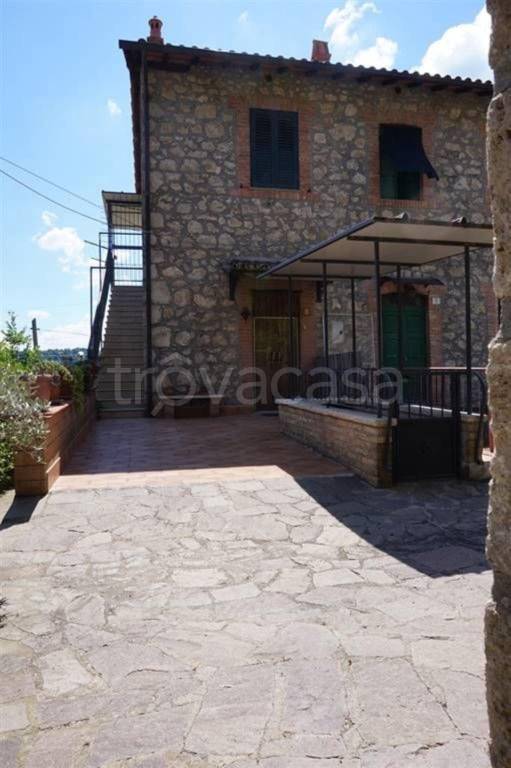 appartamento in vendita a Castiglione in Teverina