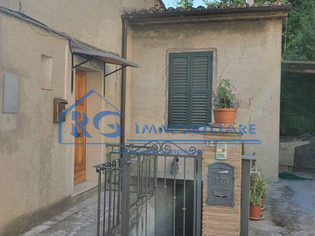 appartamento in vendita a Castiglione in Teverina