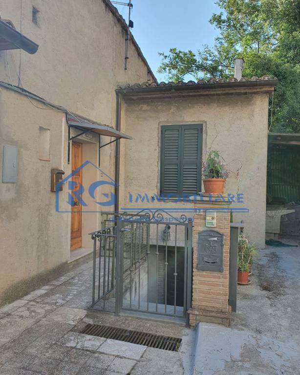 appartamento in vendita a Castiglione in Teverina