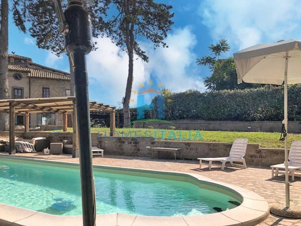 casa indipendente in vendita a Castiglione in Teverina in zona Vaiano