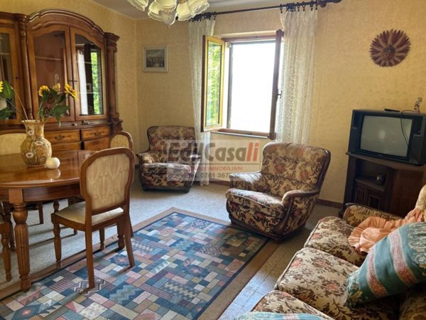 appartamento in vendita a Castiglione in Teverina