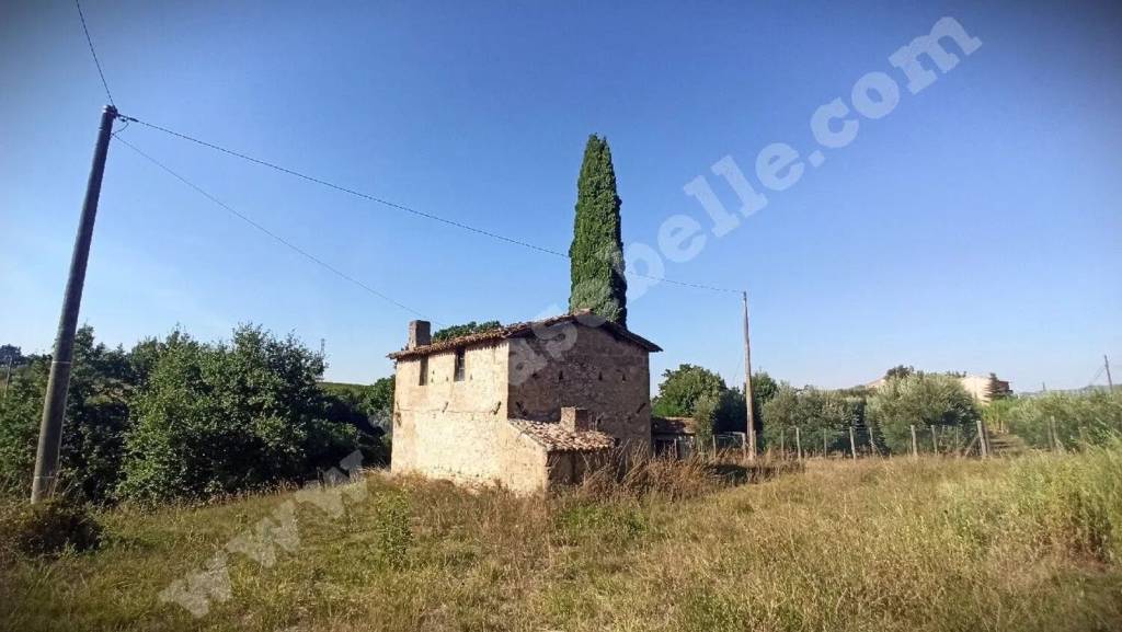 casa indipendente in vendita a Castiglione in Teverina