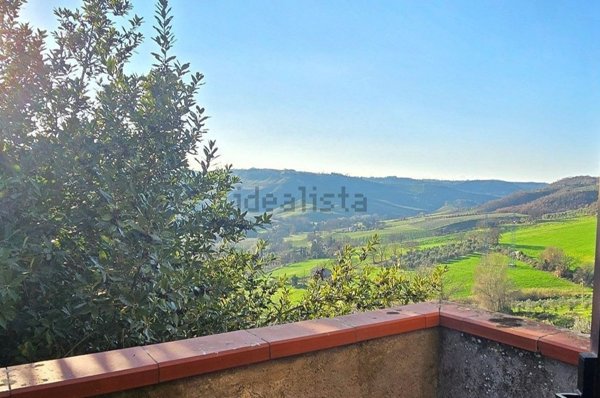 casa indipendente in vendita a Castiglione in Teverina
