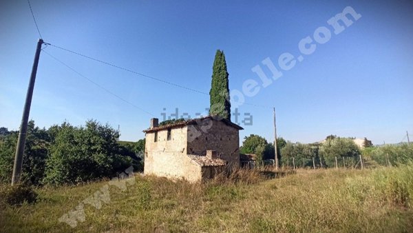 casa indipendente in vendita a Castiglione in Teverina