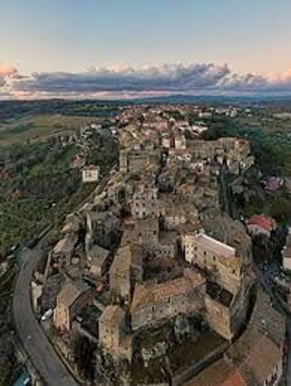 appartamento in vendita a Castiglione in Teverina