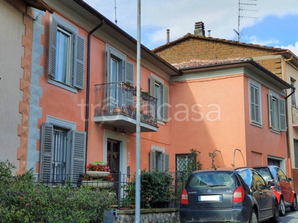 casa indipendente in vendita a Castiglione in Teverina