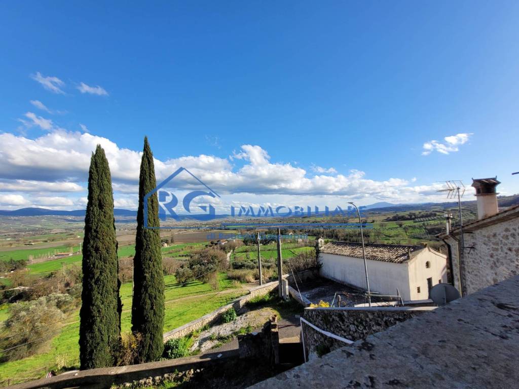 appartamento in vendita a Castiglione in Teverina