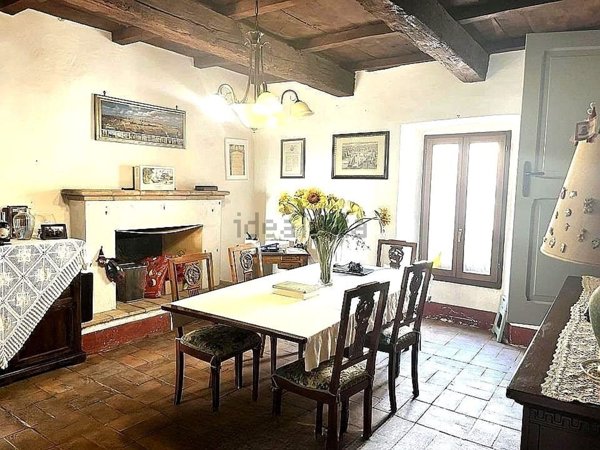 appartamento in vendita a Castiglione in Teverina