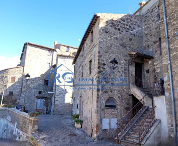 appartamento in vendita a Castiglione in Teverina in zona Sermugnano