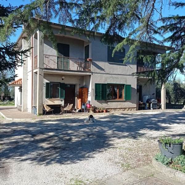 appartamento in vendita a Castiglione in Teverina