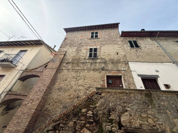 appartamento in vendita a Castiglione in Teverina