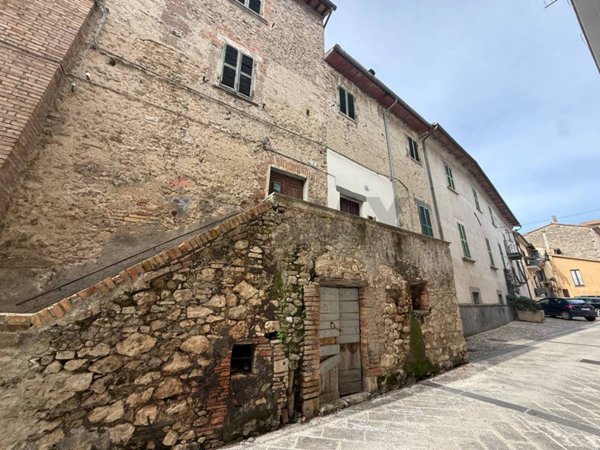 appartamento in vendita a Castiglione in Teverina