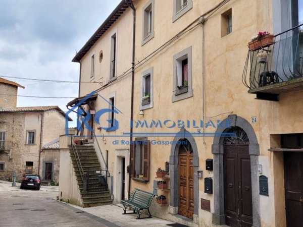 appartamento in vendita a Castiglione in Teverina