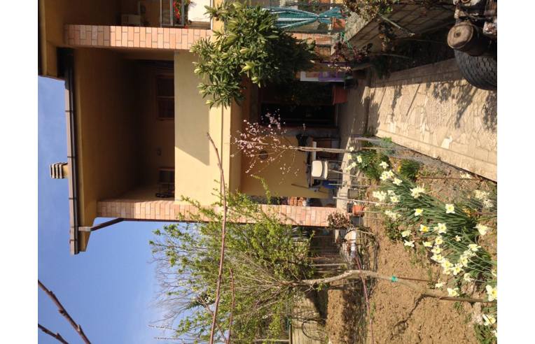 casa indipendente in vendita a Castiglione in Teverina in zona Vaiano