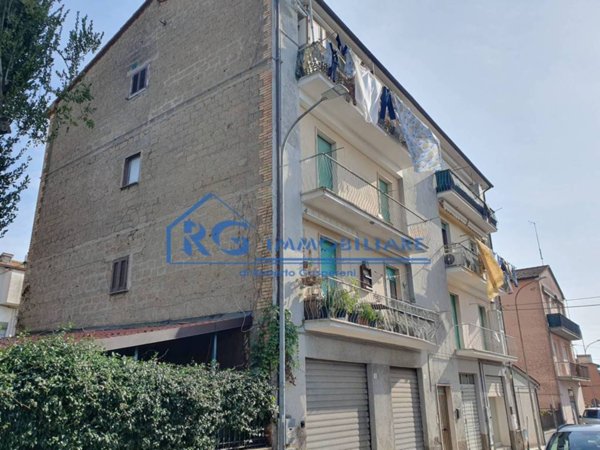 appartamento in vendita a Castiglione in Teverina