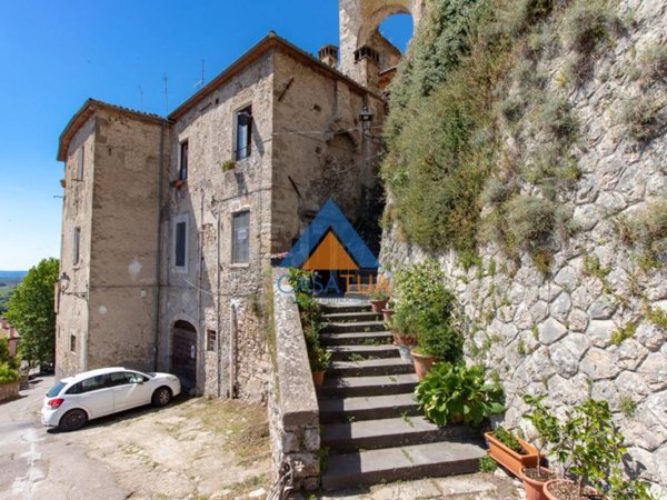 appartamento in vendita a Castiglione in Teverina