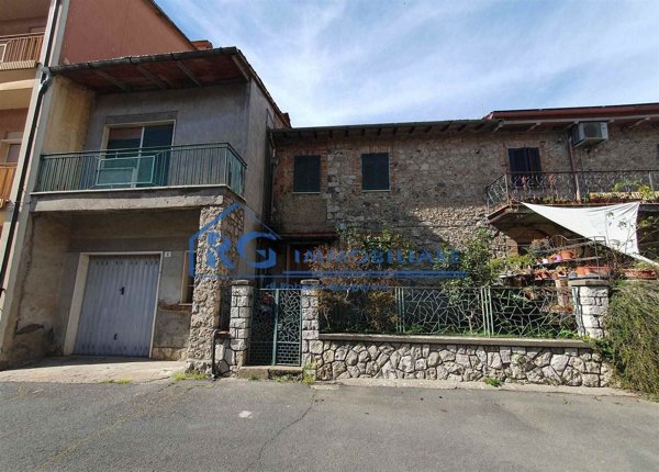 appartamento in vendita a Castiglione in Teverina