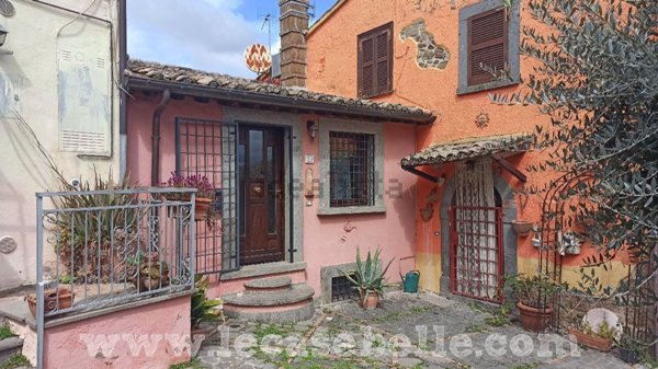 casa indipendente in vendita a Celleno