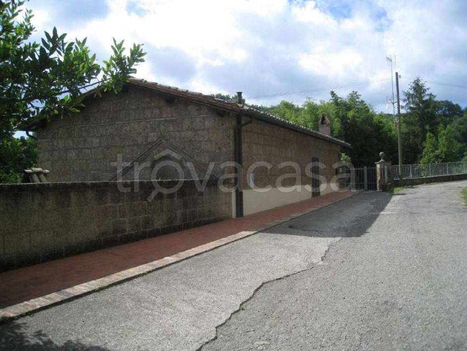casa indipendente in vendita a Celleno