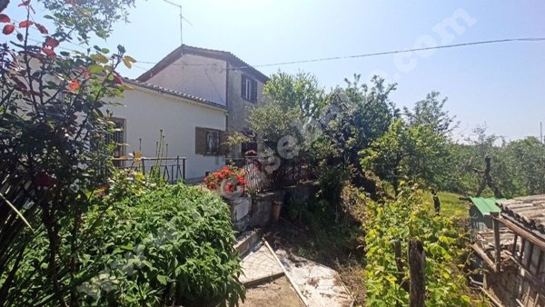 casa indipendente in vendita a Celleno