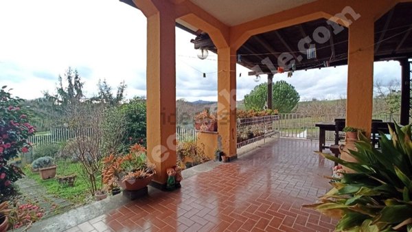 casa indipendente in vendita a Celleno