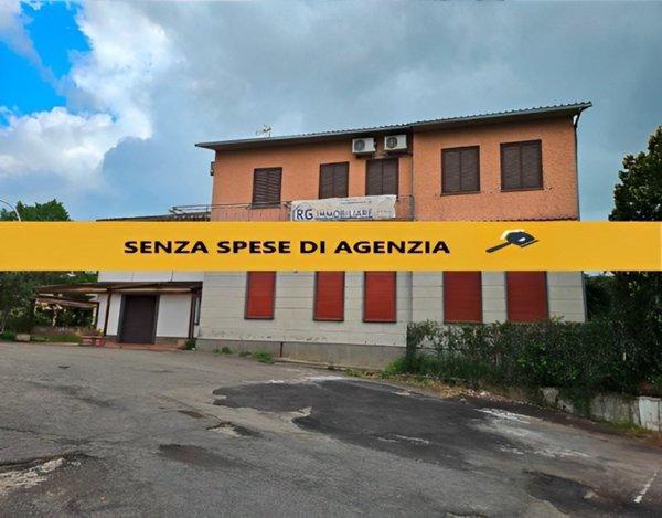 negozio in vendita a Celleno