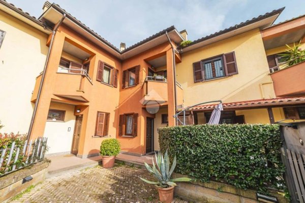 casa indipendente in vendita a Celleno