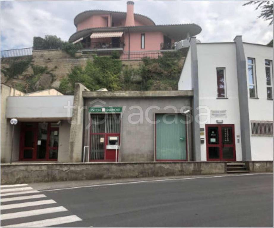 negozio in vendita a Cellere