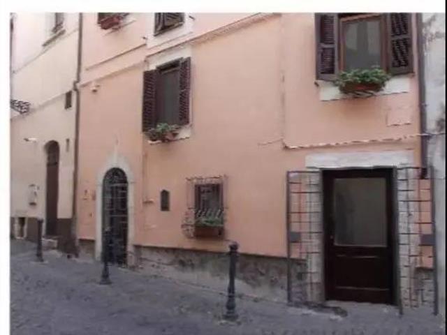 casa indipendente in vendita a Civita Castellana