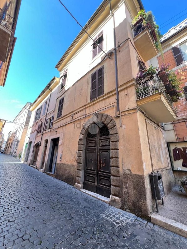 appartamento in vendita a Civita Castellana