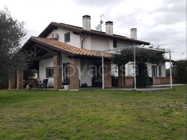 casa indipendente in vendita a Civita Castellana