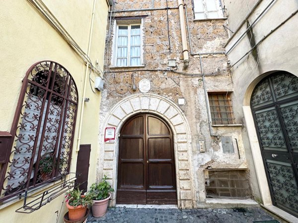 appartamento in vendita a Civita Castellana
