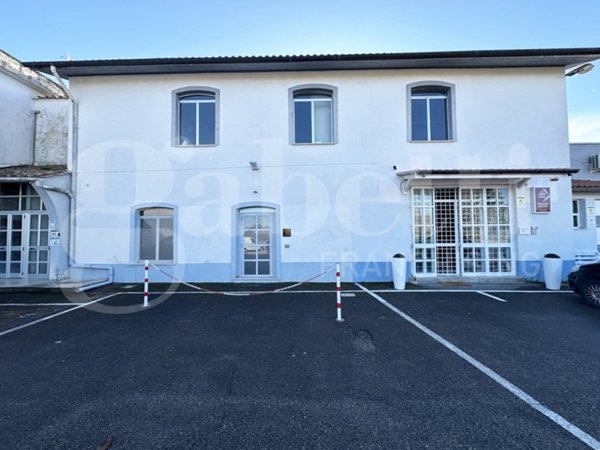 ufficio in vendita a Civita Castellana