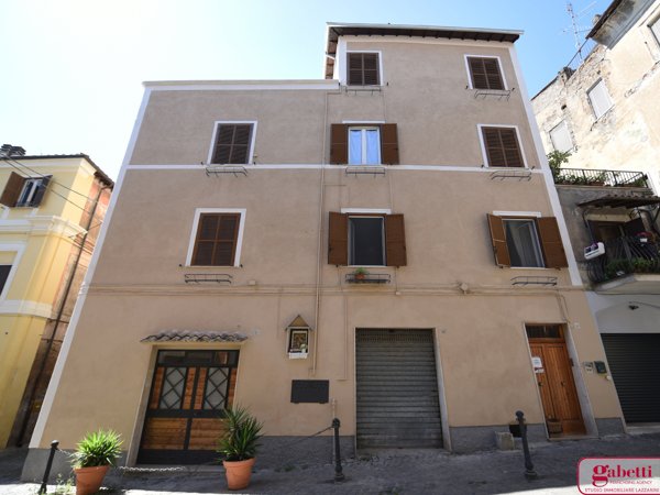 appartamento in vendita a Civita Castellana