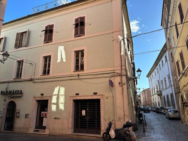 appartamento in vendita a Civita Castellana