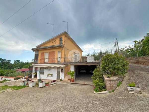 appartamento in vendita a Civita Castellana