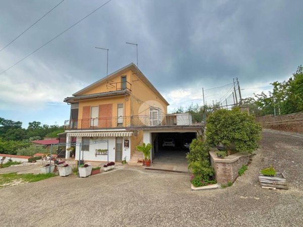 appartamento in vendita a Civita Castellana