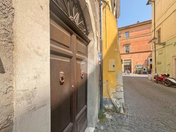 appartamento in vendita a Civita Castellana