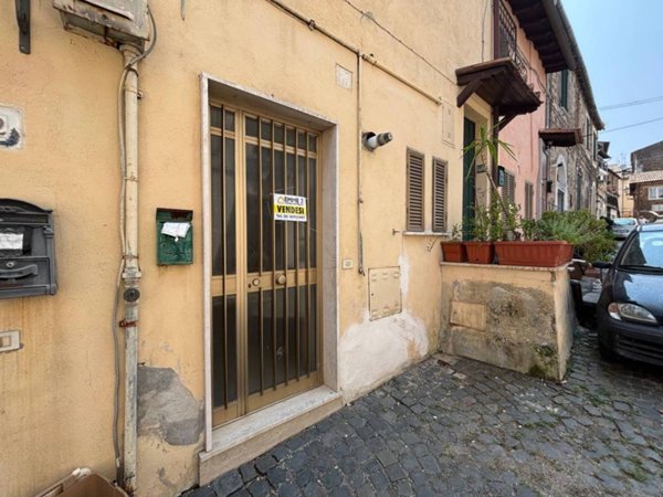 appartamento in vendita a Civita Castellana