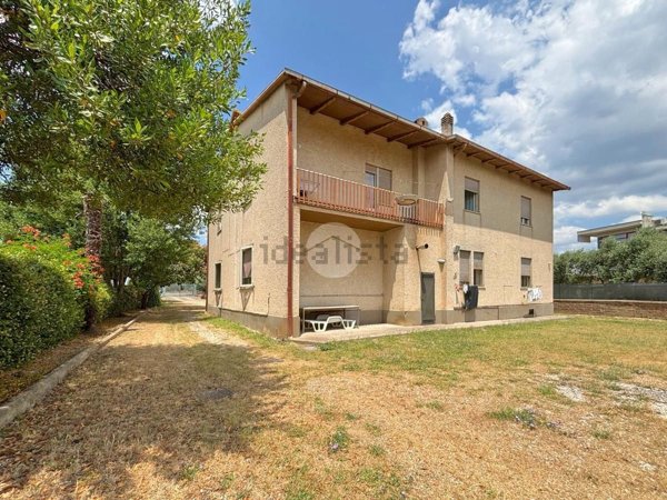 casa indipendente in vendita a Civita Castellana