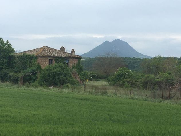 casa indipendente in vendita a Civita Castellana