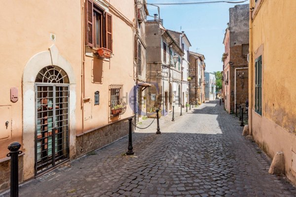 casa indipendente in vendita a Civita Castellana