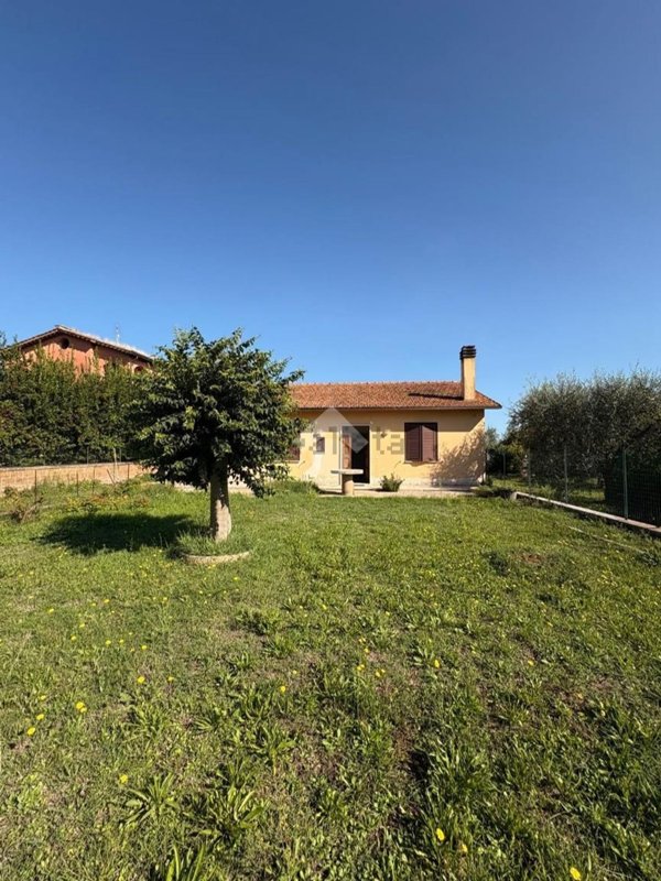 appartamento in vendita a Civita Castellana