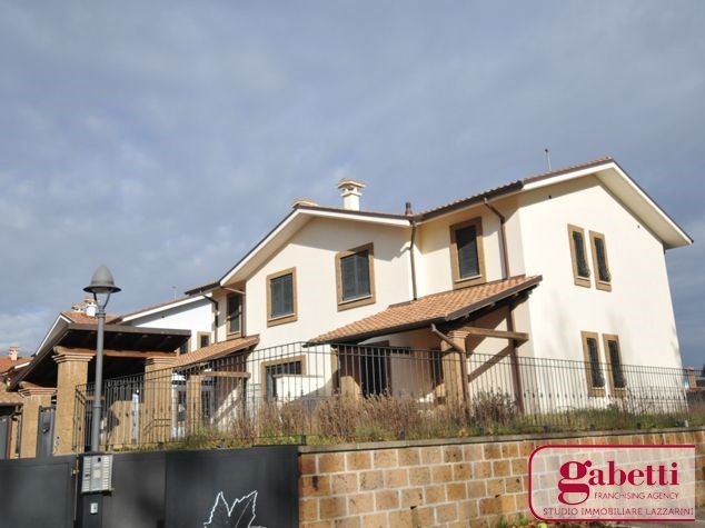 casa indipendente in vendita a Civita Castellana