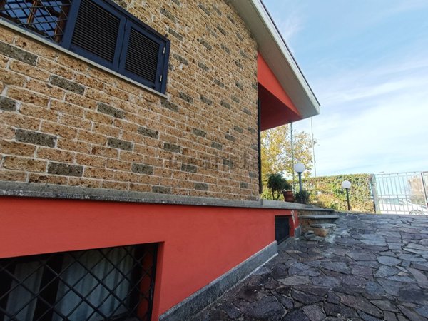 casa indipendente in vendita a Civita Castellana