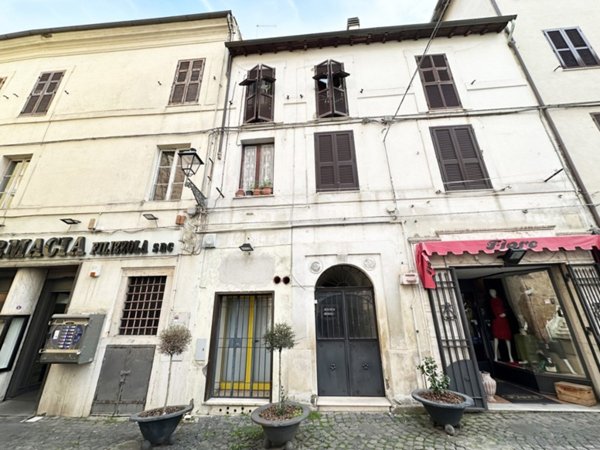 appartamento in vendita a Civita Castellana