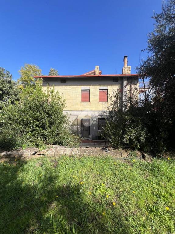 appartamento in vendita a Civita Castellana in zona Sassacci